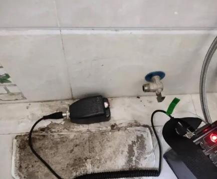昭阳屋顶漏水维修公司分享下卫生间漏水的危害及解决方法